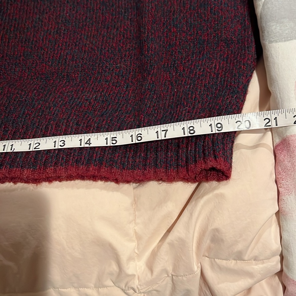 Gorgeous marbled wool crew neck sweater - Picture 8 of 8